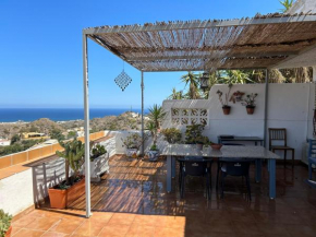 Apartment with a great terrace, sea and land views, Mojacar